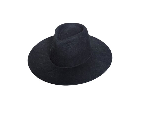 Exclusive ullhatt – Sort