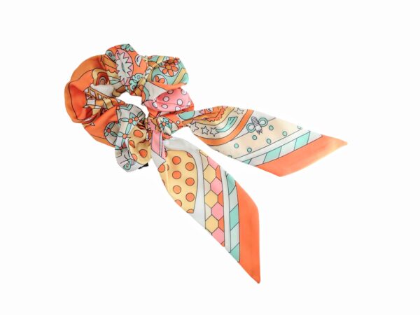Scrunchies silke look med lange bånd – Orange multicolour