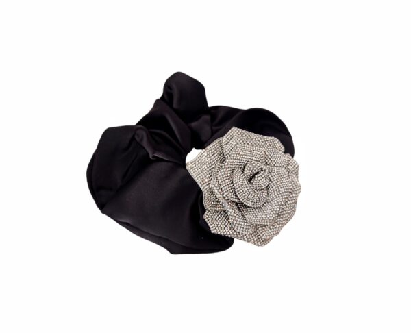 Exclusive hårstrikk med strass blomst – Klar/sort