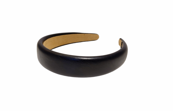 Hårbøyle polstret leather look flat – Sort