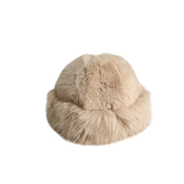 Exclusive fuskepelshatt Sonja – Lys beige