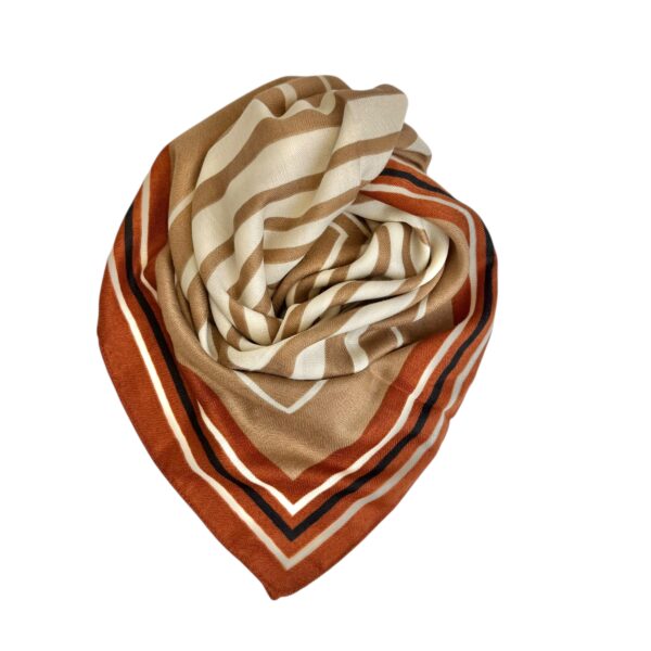 Skjerf square bomull/viskose 90×90 – #02 Cognac /creme/taupe