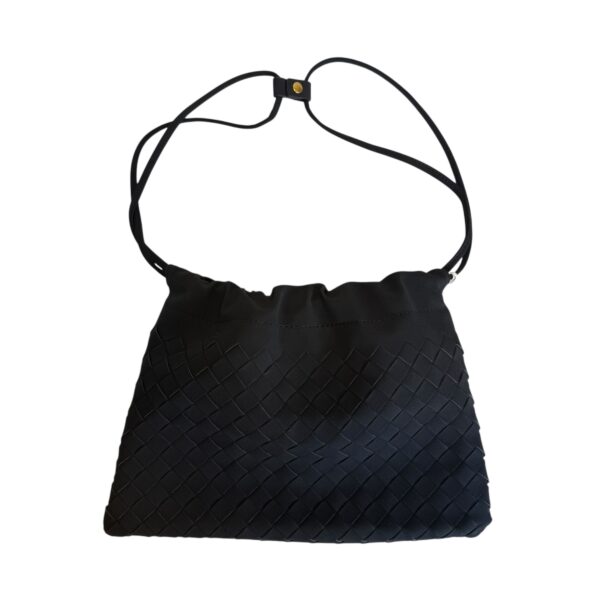 Flettet vegansk veske/clutch – Sort