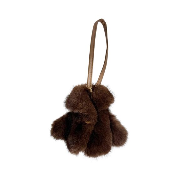 Bag charm fuskepelsjakke – Sjokoladebrun
