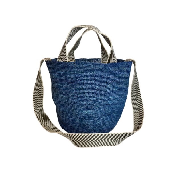 Liten håndlaget sisalbag – #01 Blå