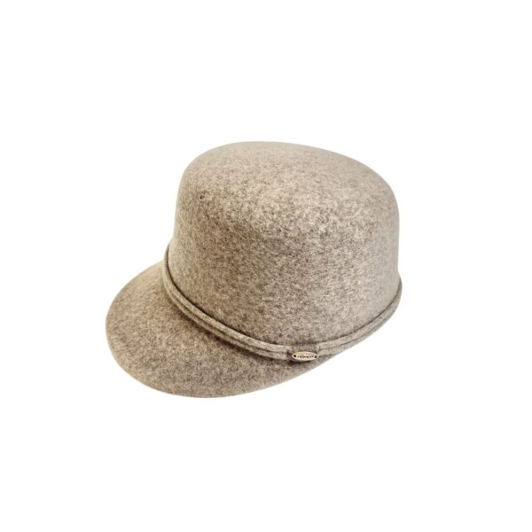 Iben hatt med brem – Nutmeg