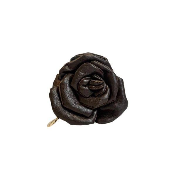 Angelina hårklype blomst leather look – Espressobrun